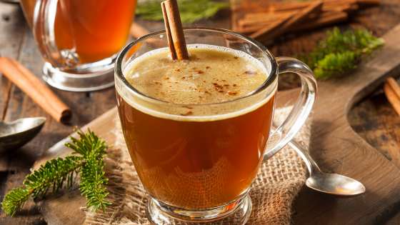 hot buttered rum thanksgiving cocktail